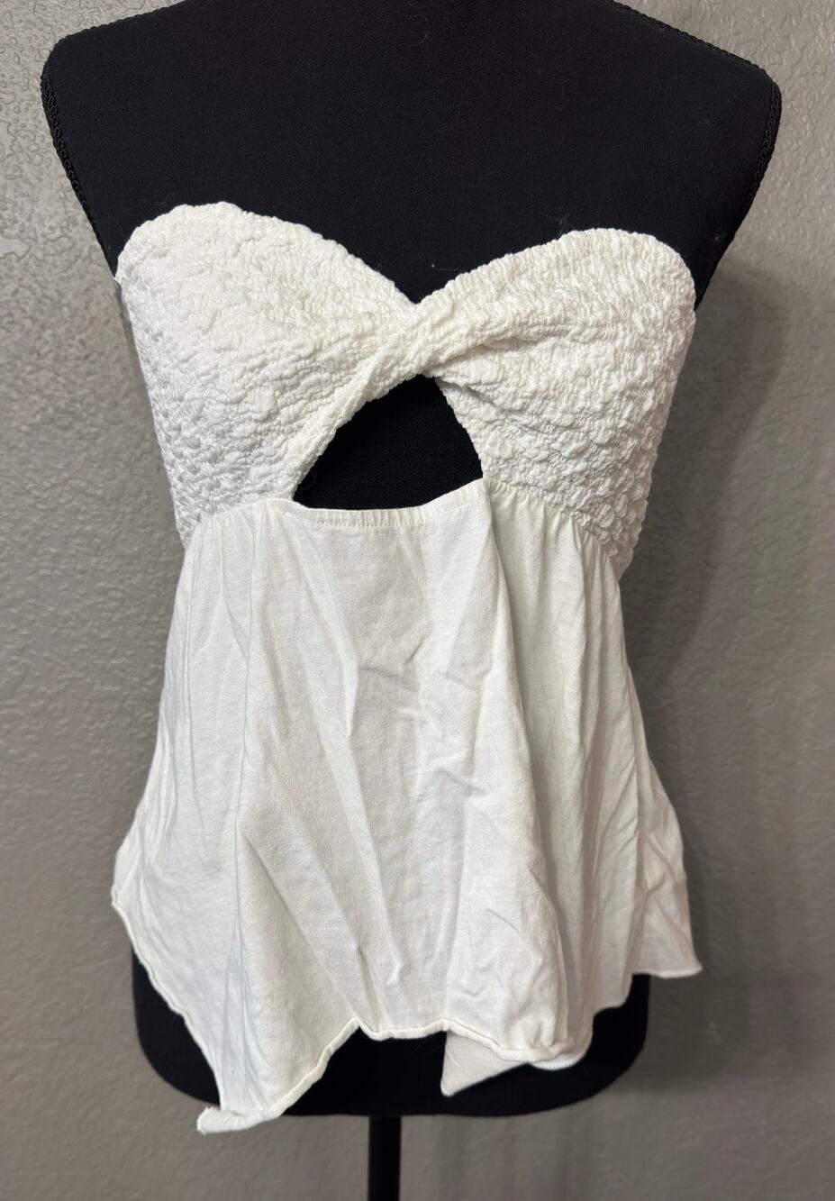 LA LA Land Creative Co. Womens Sz S Shirt Textured White Crop Top Tube Top Y2K
